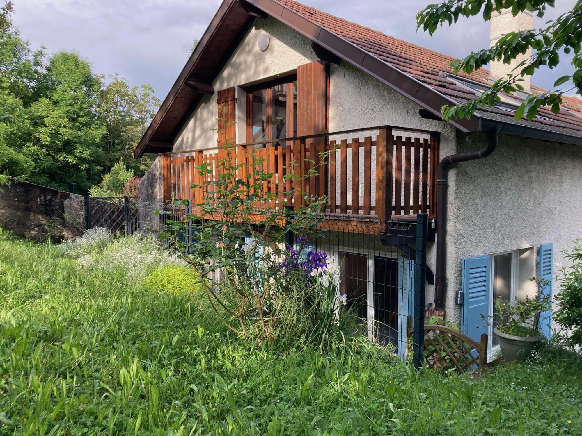 Sous Le Bon Toit Bed and Breakfast Belley Buitenkant foto