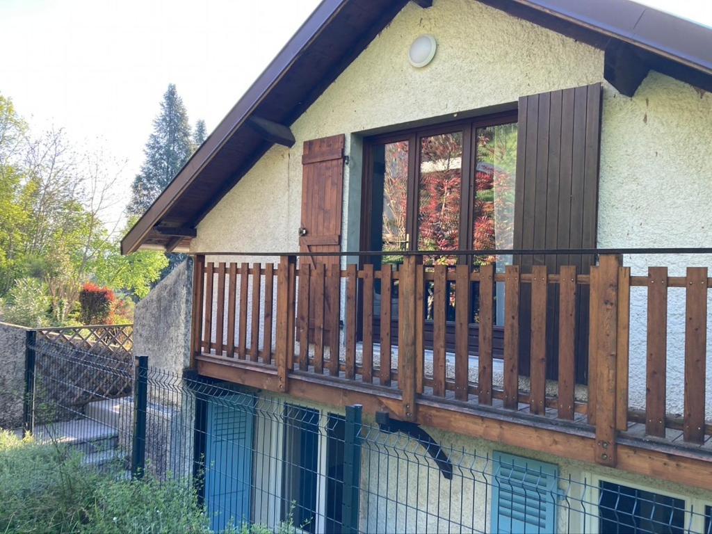 Sous Le Bon Toit Bed and Breakfast Belley Buitenkant foto