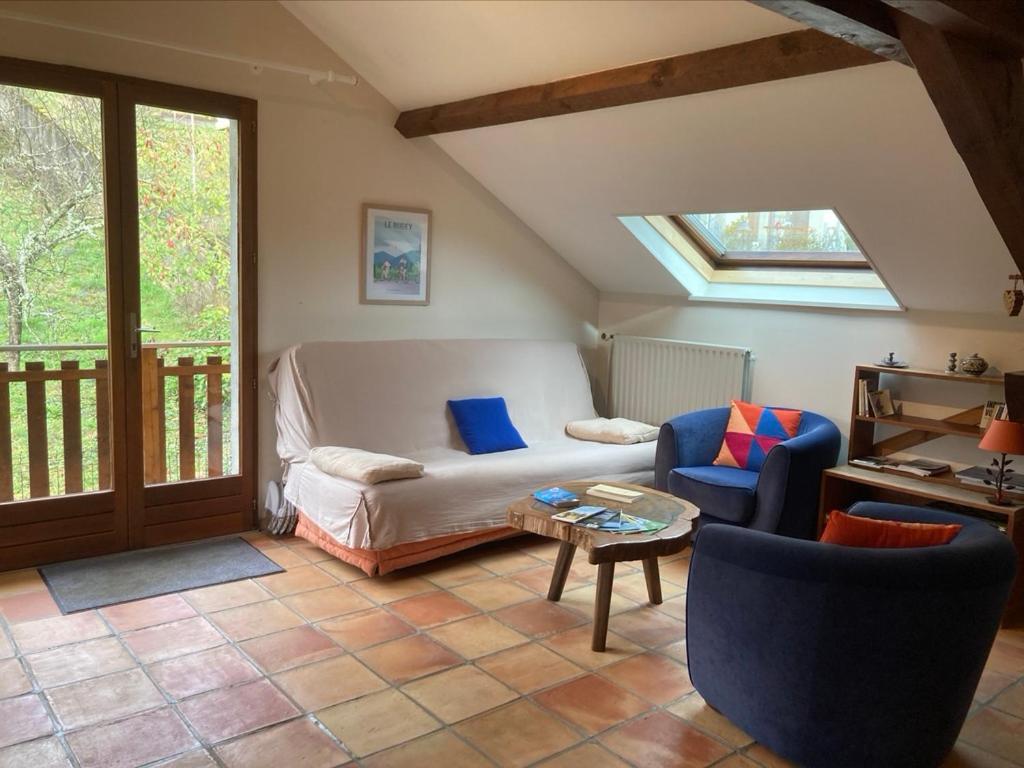 Sous Le Bon Toit Bed and Breakfast Belley Buitenkant foto